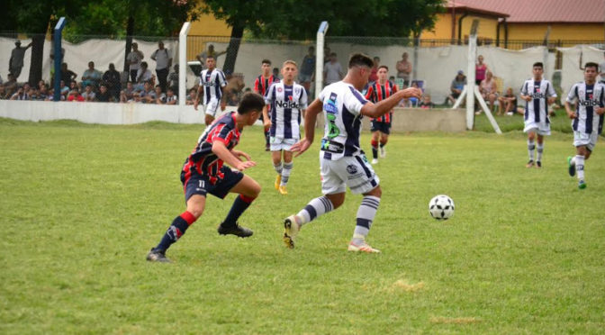 RIVADAVIA Y ATLÉTICO URUGUAY INICIAN EL CAMINO EN EL REGIONAL AMATEUR