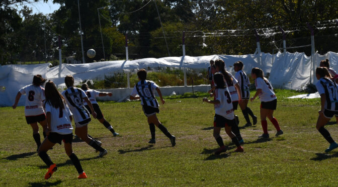 EL FÚTBOL DE EQUIPOS FEMENINOS Y UNA COPA ENTRE RÍOS MUY COSTOSA