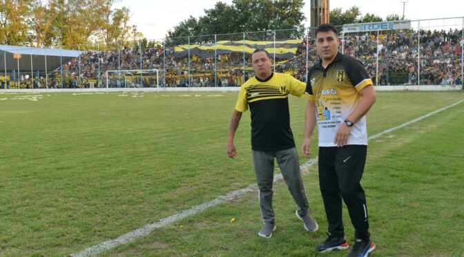 ROBERT DEMUS: «TENEMOS UN GRAN PLANTEL, AHORA HAY QUE ENSAMBLARLO»