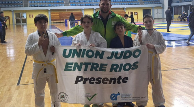 BUENA LABOR DEL EQUIPO DEL CEF Nº 3 EN EL TORNEO «TIERRA DEL SOL»