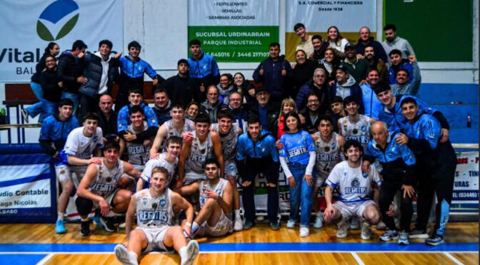 TRIUNFO DE REGATAS Y DERROTA DE ZANINETTI EN EL COMIENZO DE LA LIGA