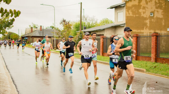 MAXI HILARZA GANÓ, BAJO LA LLUVIA, EN LA 4ª DE ALDEA SAN ANTONIO